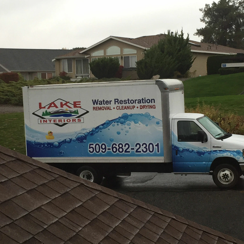 Lake-Interiors-Chelan-WA-Water-Restoration-Truck-2048x1536-1