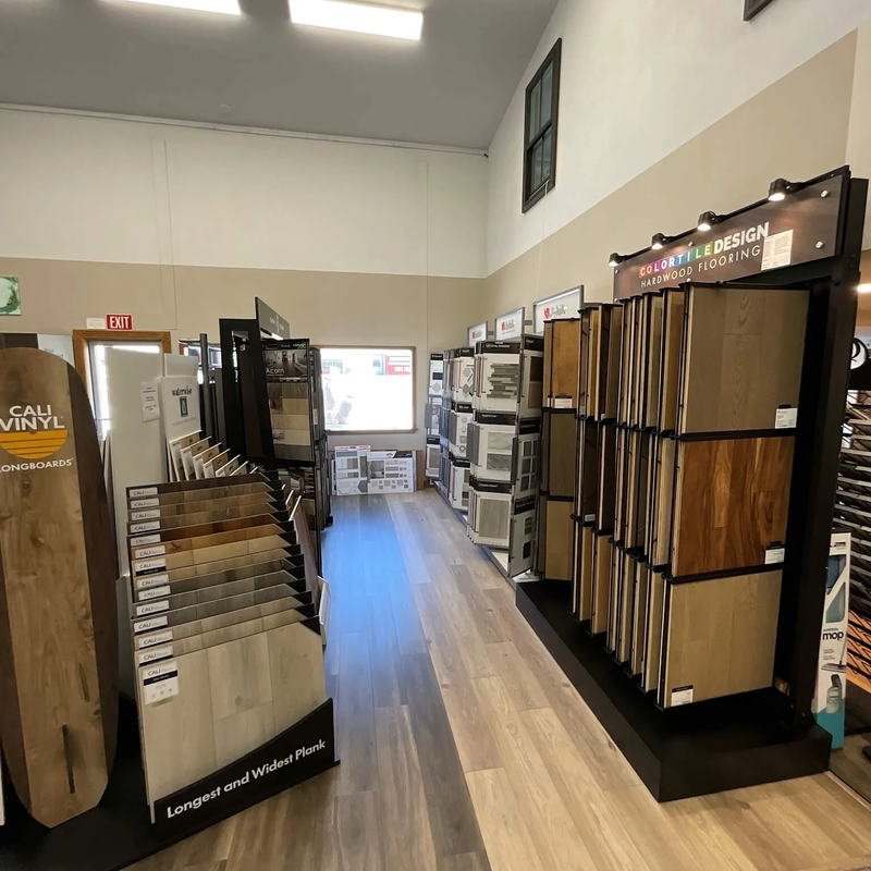 Lake-Interiors-Chelan-showroom-12